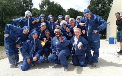 Visite d’un poulailler en agriculture biologique pour les Secondes PA